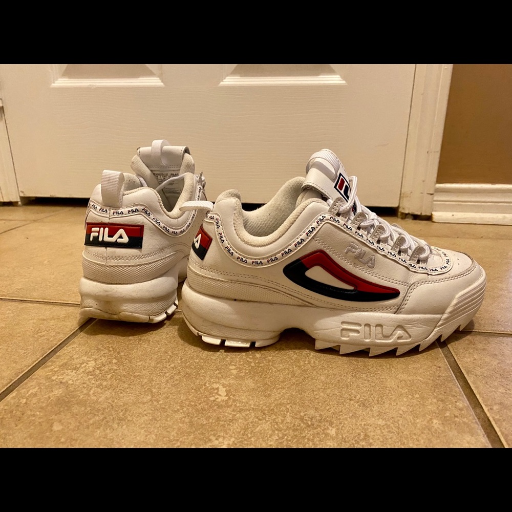 Fila Disruptor